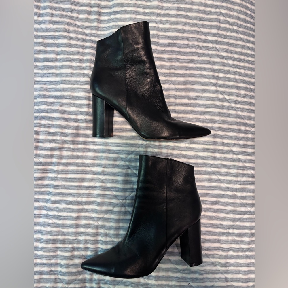 Marc Fisher Black Leather Heeled Boots